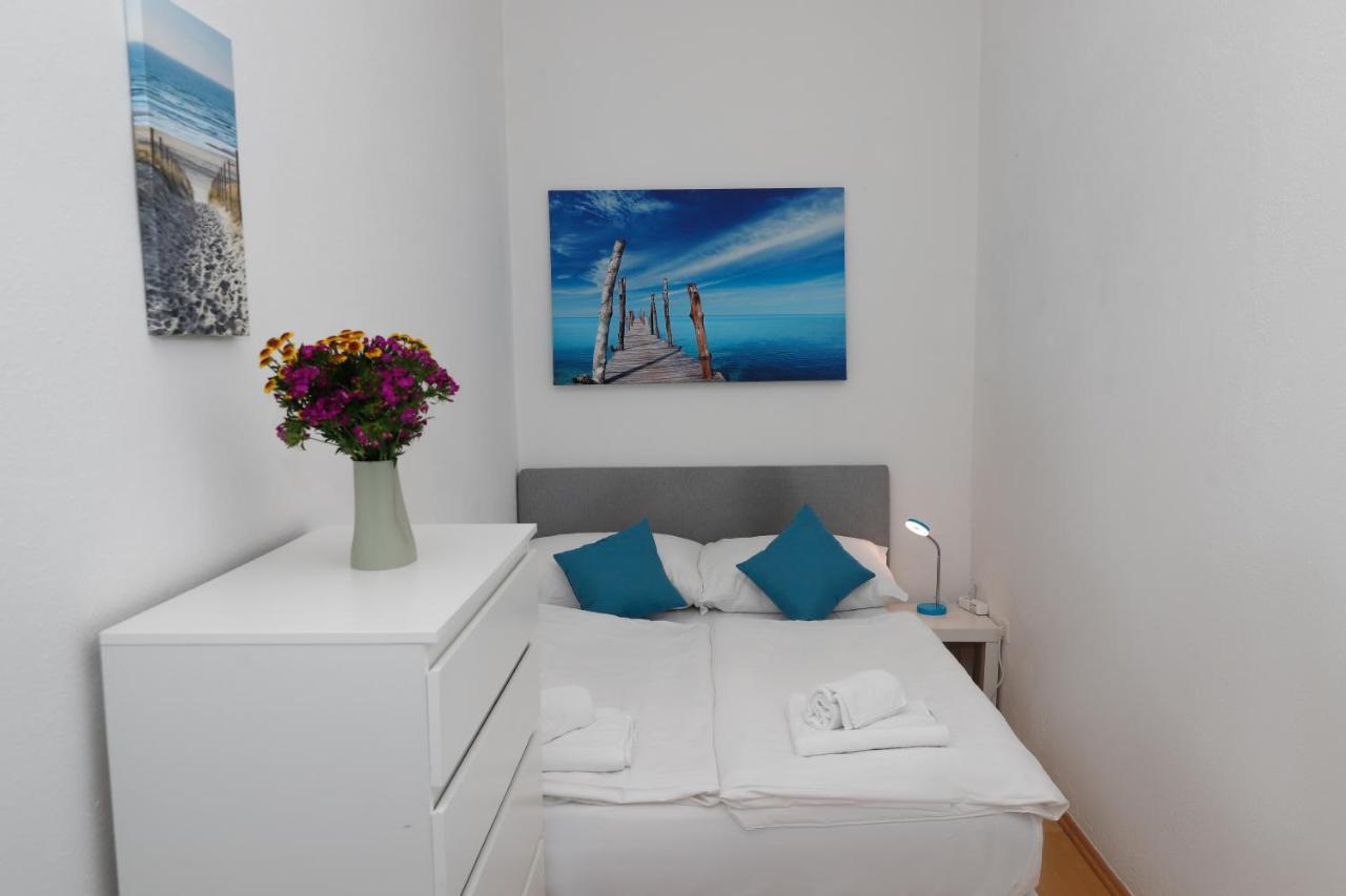 Ruhiges Terrassen Apartment Bécs Kültér fotó