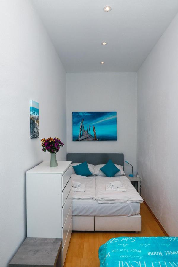 Ruhiges Terrassen Apartment Bécs Kültér fotó